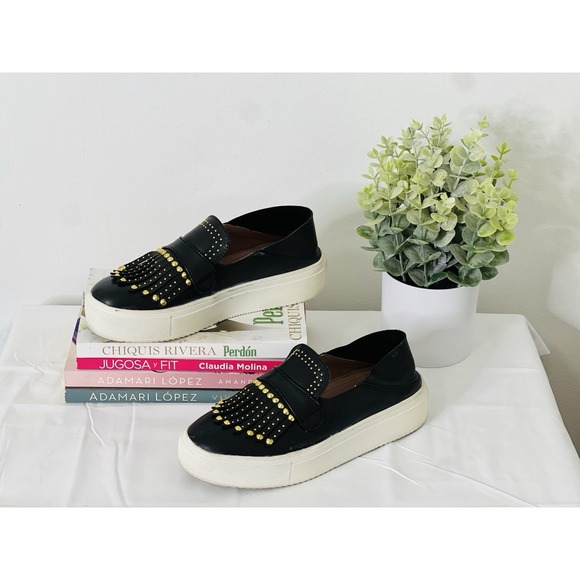 Bcbgmaxazria Women's‎ Dita Goat Leather Slip-On Black Sneakers Shoes Size 5.5 - Picture 1 of 14